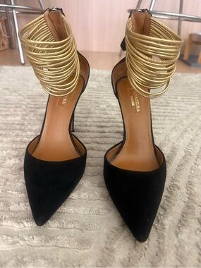 Aquazzura Hello Lover Black Suede Pointed Pumps with Gold Coil Anklet